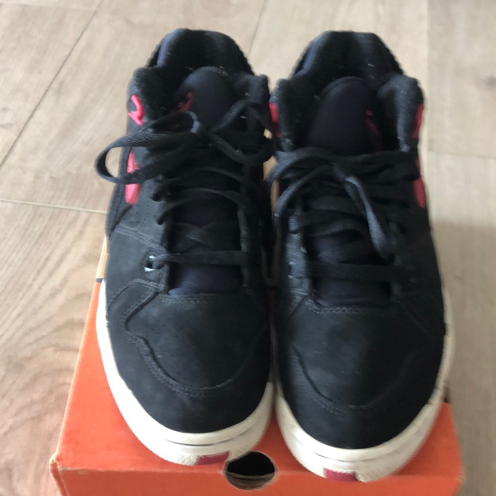 Nike Airbound high top men’s sneakers size 9